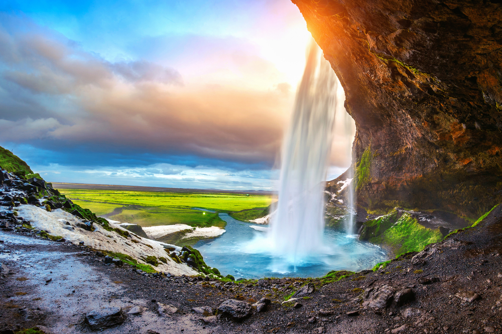 The small cave behind Seljalandsfoss waterfall, perfect for taking pictures